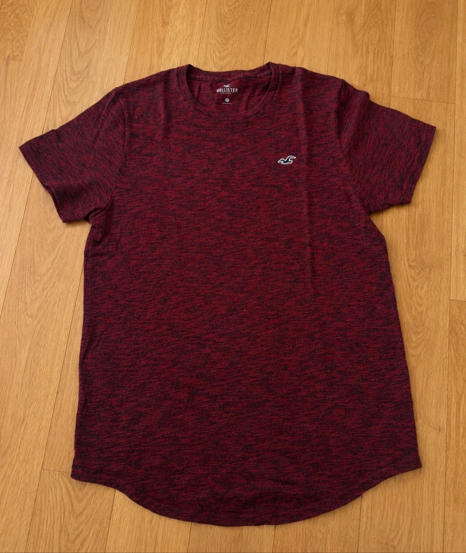 Camiseta Hollister